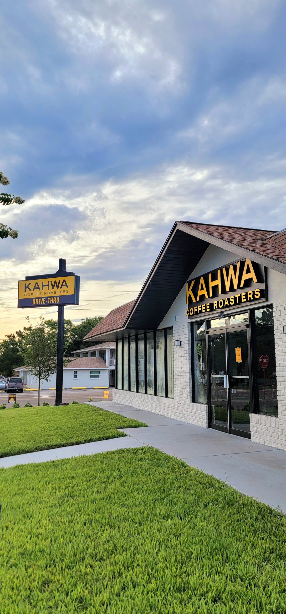 Kahwa Opens a Brand-New Cafe in South St. Petersburg